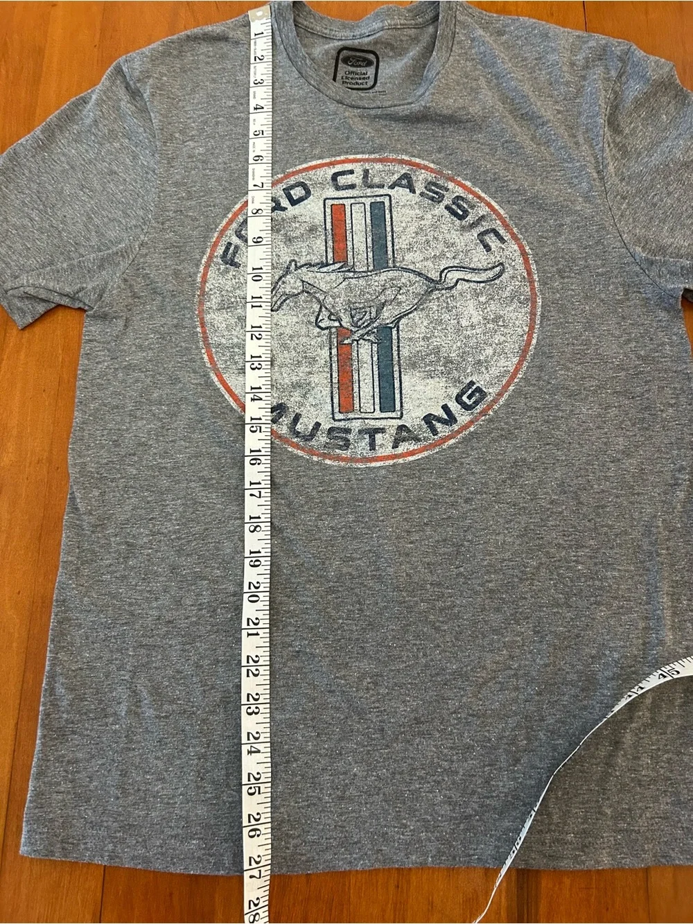 Ford Classic Mustang Graphic Tee Gray Adult Medium Distressed Retro T-Shirt - Picture 5 of 8
